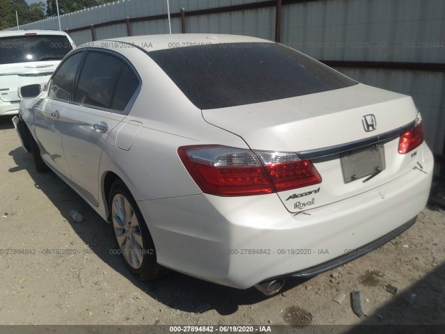 Photo 2 VIN: 1HGCR3F85DA002877 - HONDA ACCORD SDN 