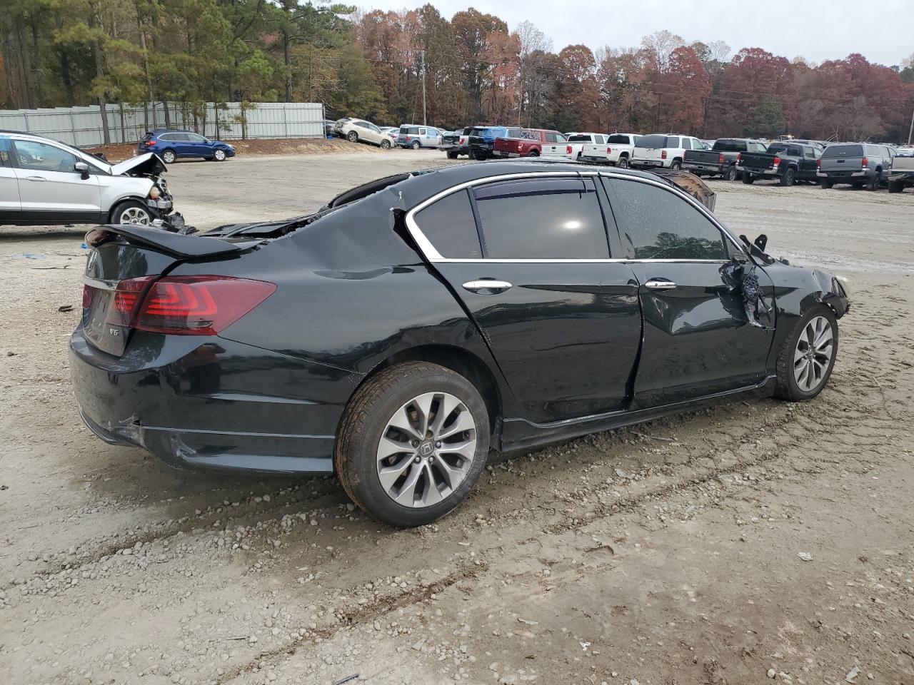 Photo 2 VIN: 1HGCR3F85DA006489 - HONDA ACCORD 