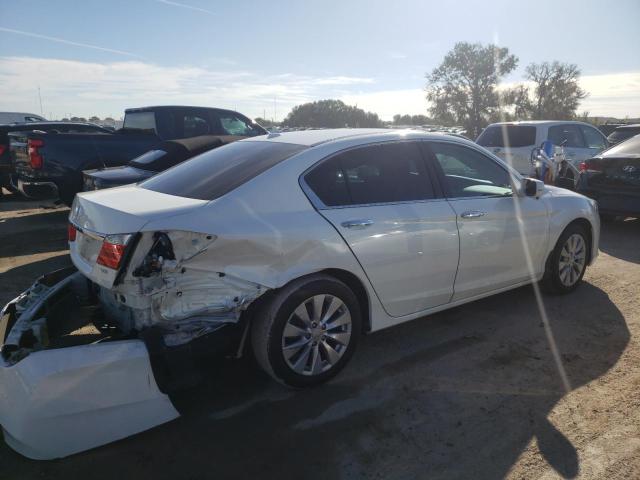 Photo 2 VIN: 1HGCR3F85DA043798 - HONDA ACCORD 