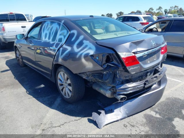 Photo 2 VIN: 1HGCR3F85EA004016 - HONDA ACCORD 