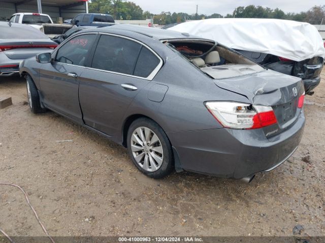 Photo 2 VIN: 1HGCR3F85FA012781 - HONDA ACCORD 