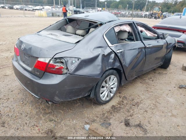 Photo 3 VIN: 1HGCR3F85FA012781 - HONDA ACCORD 