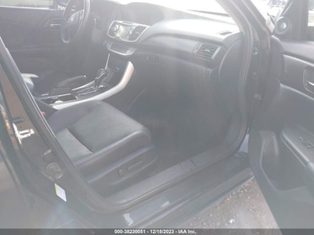 Photo 4 VIN: 1HGCR3F85FA026471 - HONDA ACCORD 