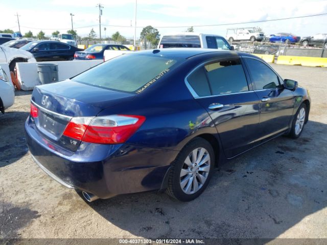 Photo 3 VIN: 1HGCR3F85FA037731 - HONDA ACCORD 