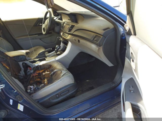 Photo 4 VIN: 1HGCR3F85FA037731 - HONDA ACCORD 