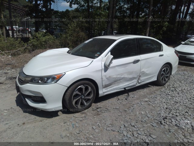 Photo 1 VIN: 1HGCR3F85GA025676 - HONDA ACCORD SEDAN 