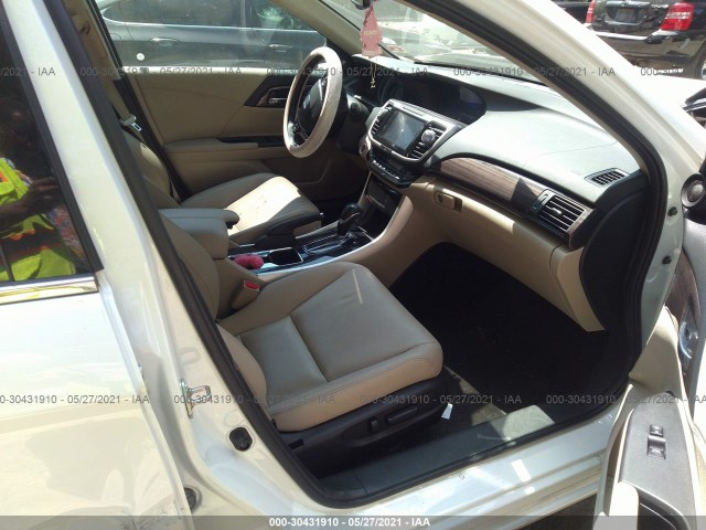 Photo 4 VIN: 1HGCR3F85GA025676 - HONDA ACCORD SEDAN 