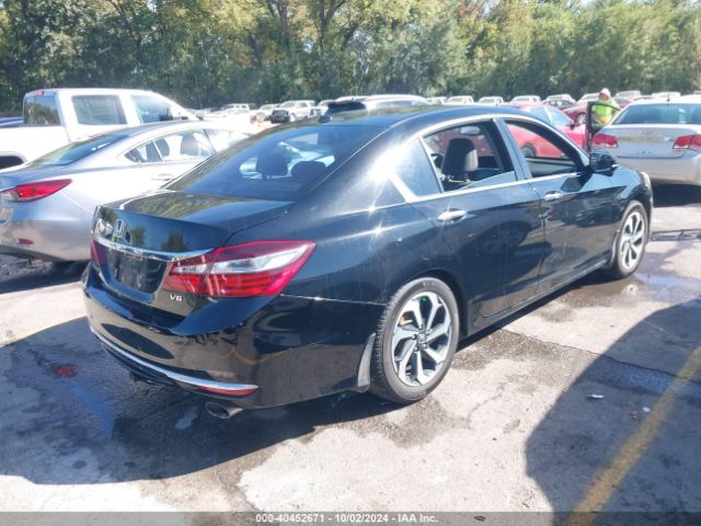 Photo 3 VIN: 1HGCR3F85HA006272 - HONDA ACCORD 