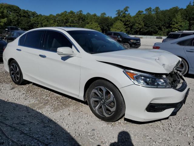 Photo 3 VIN: 1HGCR3F85HA025825 - HONDA ACCORD 