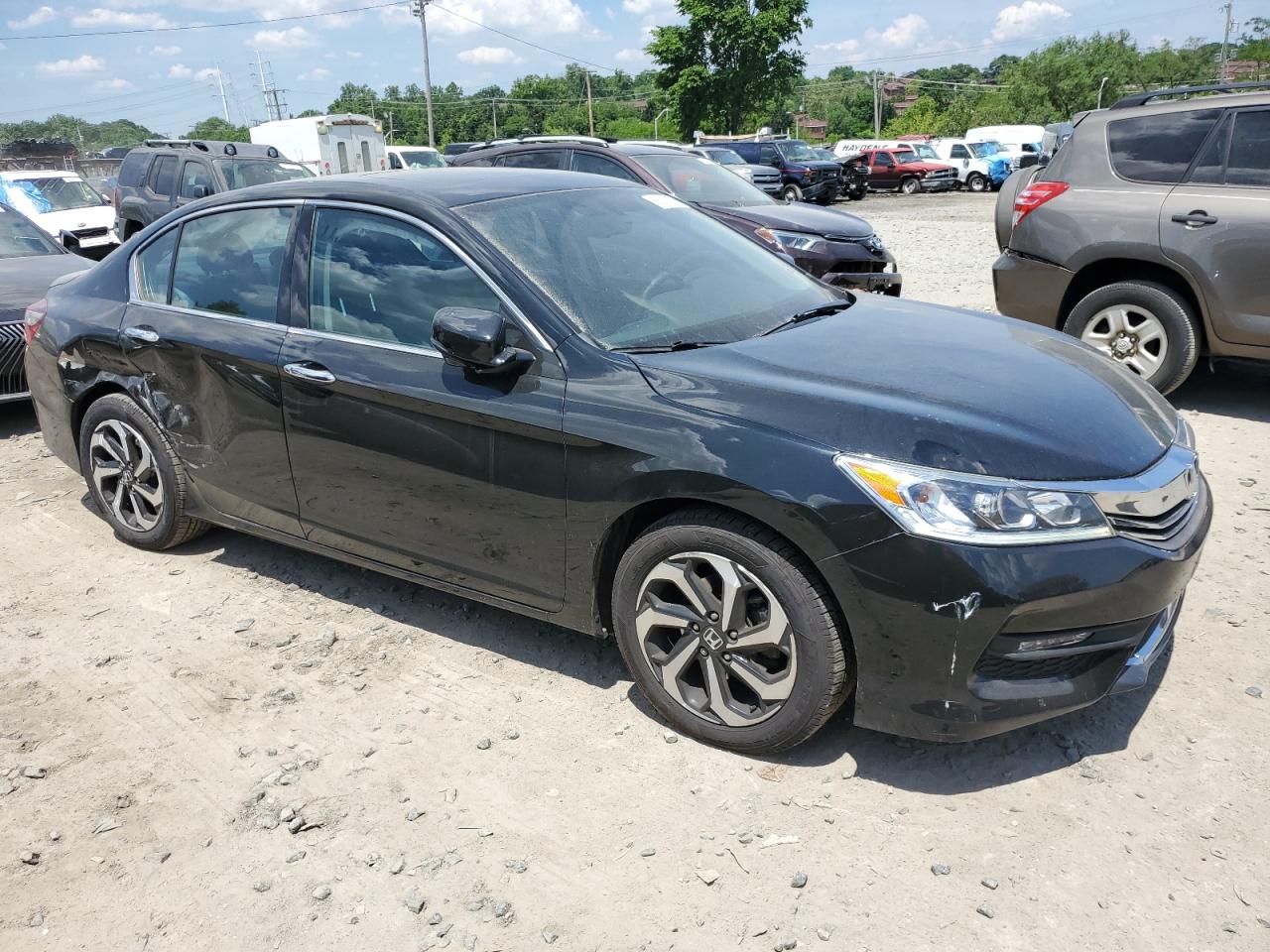 Photo 3 VIN: 1HGCR3F85HA034170 - HONDA ACCORD 