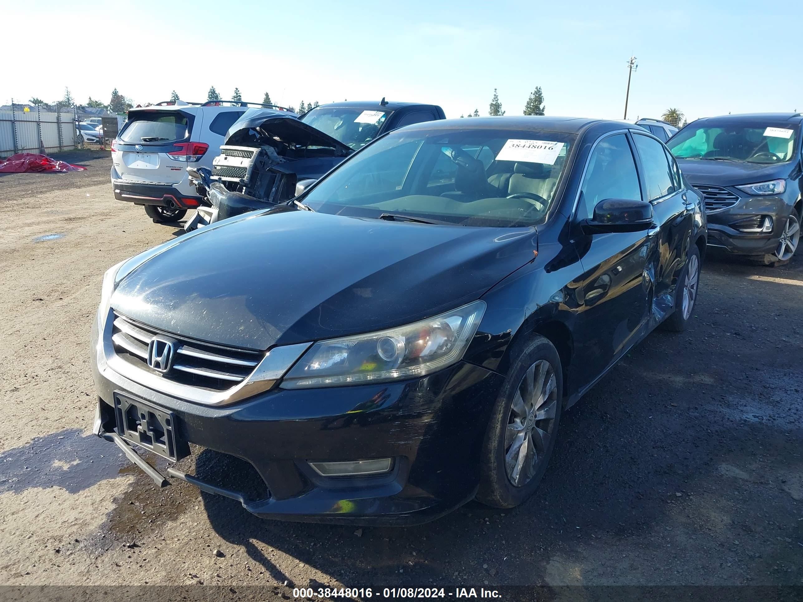 Photo 1 VIN: 1HGCR3F86DA011314 - HONDA ACCORD 