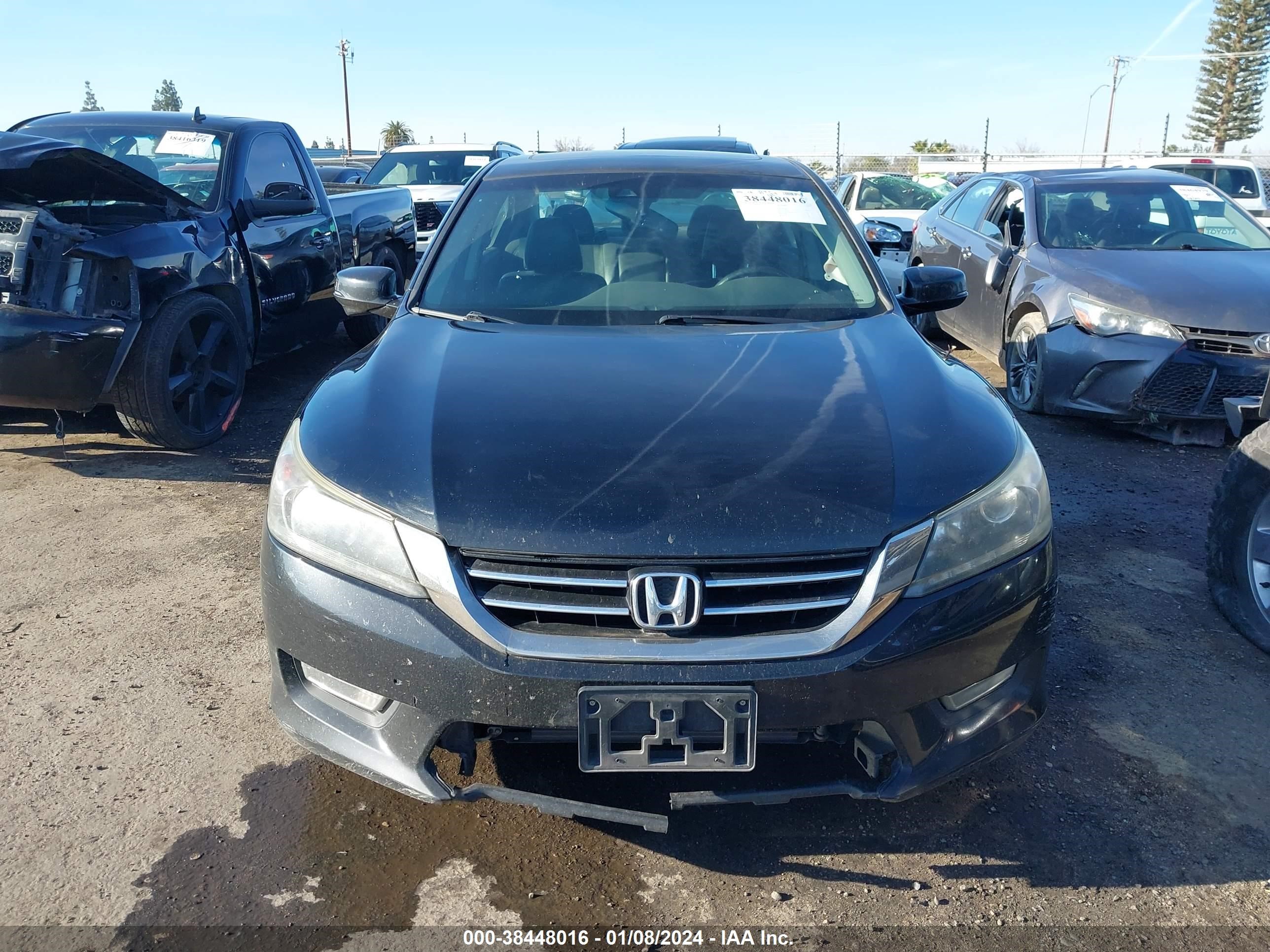 Photo 11 VIN: 1HGCR3F86DA011314 - HONDA ACCORD 