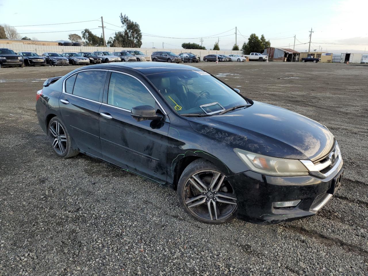 Photo 3 VIN: 1HGCR3F86DA012298 - HONDA ACCORD 