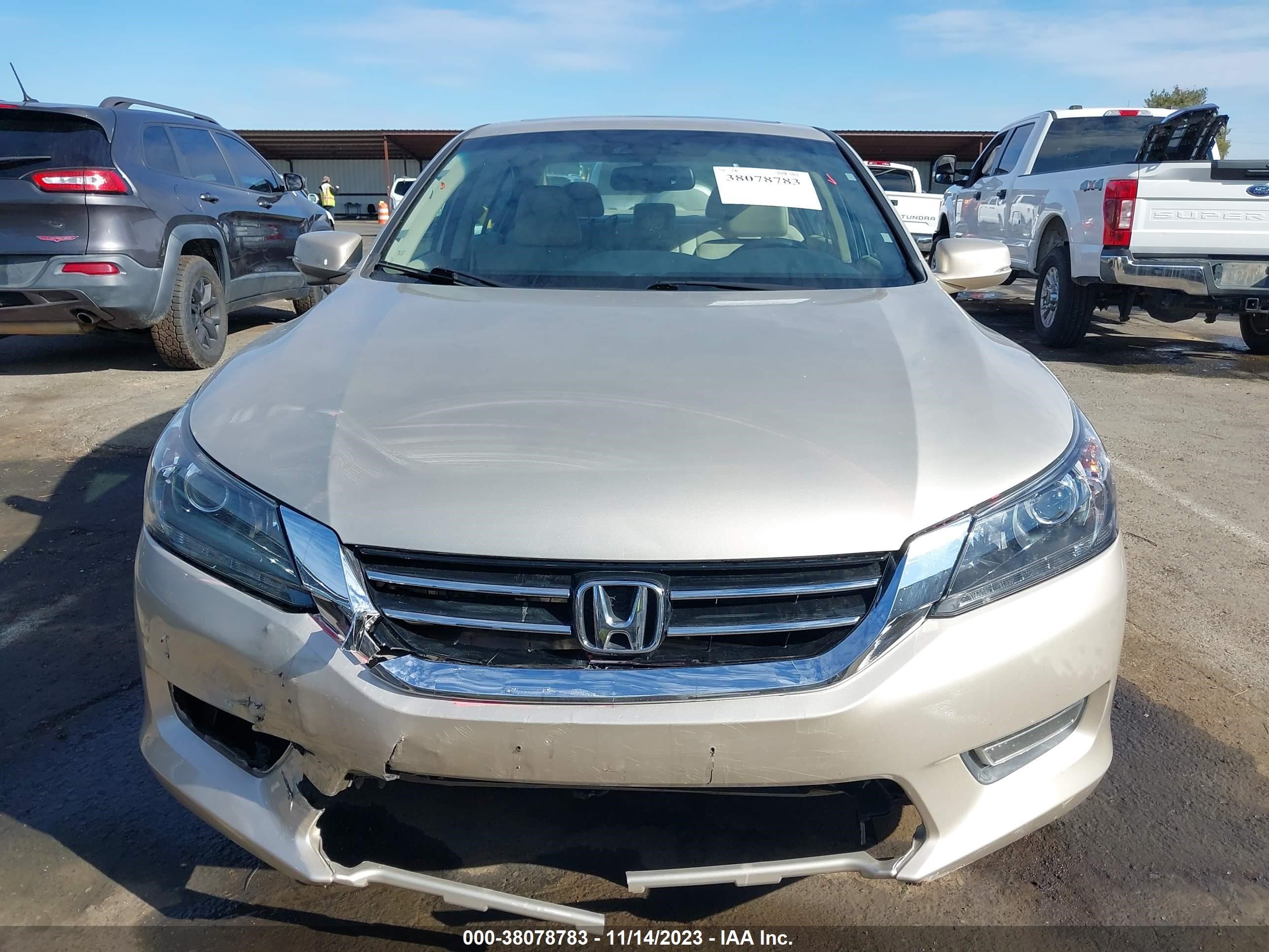 Photo 10 VIN: 1HGCR3F86DA037718 - HONDA ACCORD 