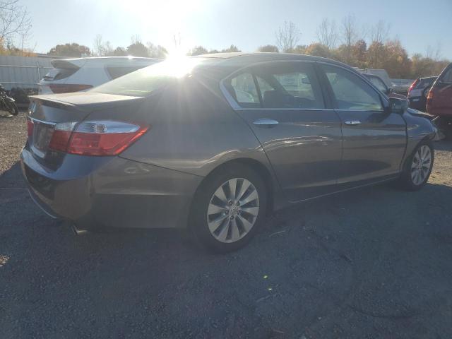 Photo 2 VIN: 1HGCR3F86EA007314 - HONDA ACCORD EXL 