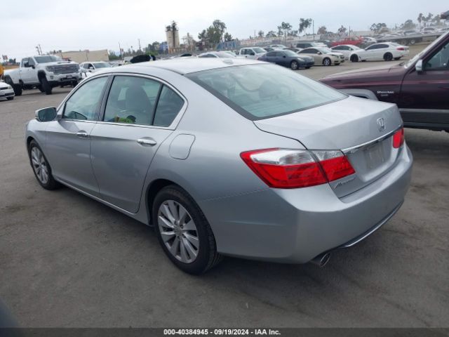 Photo 2 VIN: 1HGCR3F86FA009534 - HONDA ACCORD 