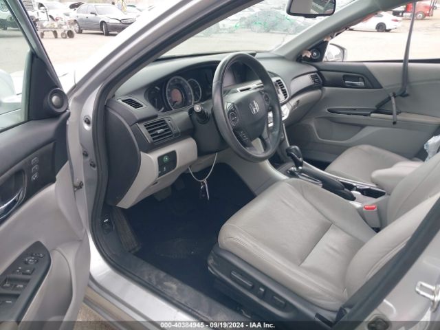 Photo 4 VIN: 1HGCR3F86FA009534 - HONDA ACCORD 