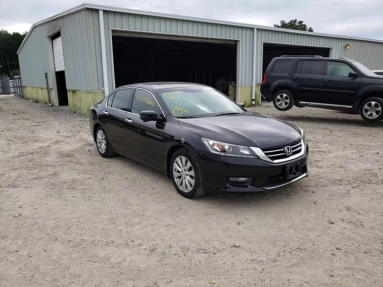 Photo 10 VIN: 1HGCR3F86FA029668 - HONDA ACCORD EXL 