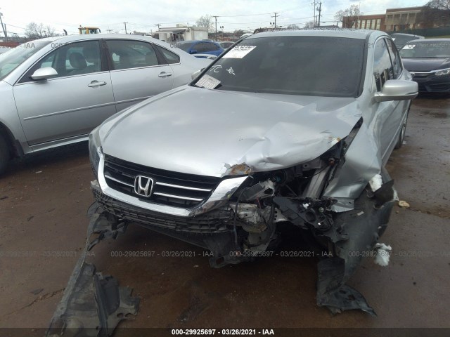 Photo 5 VIN: 1HGCR3F87DA011001 - HONDA ACCORD SDN 