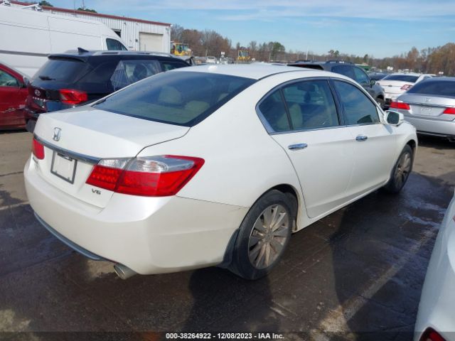 Photo 3 VIN: 1HGCR3F87FA005914 - HONDA ACCORD 