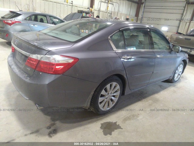 Photo 3 VIN: 1HGCR3F87FA017660 - HONDA ACCORD SEDAN 