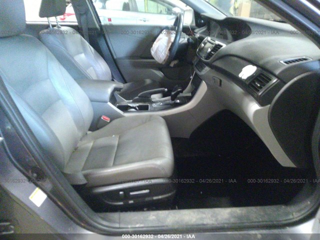 Photo 4 VIN: 1HGCR3F87FA017660 - HONDA ACCORD SEDAN 