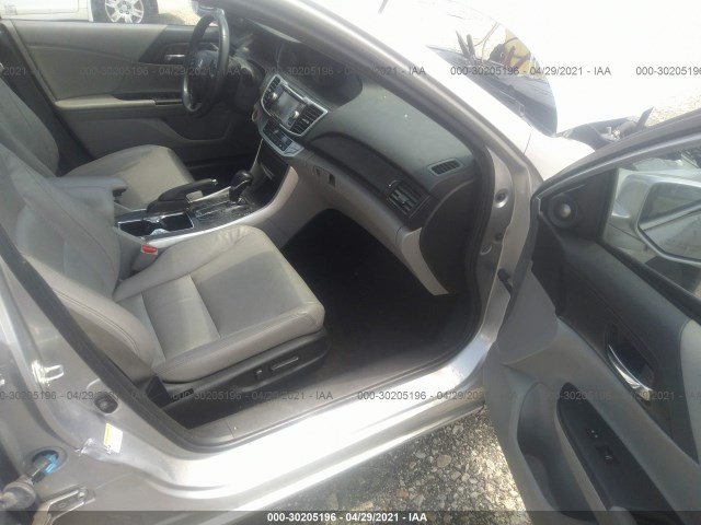 Photo 4 VIN: 1HGCR3F87FA030909 - HONDA ACCORD SEDAN 