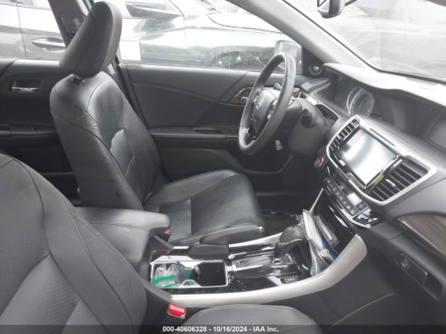 Photo 4 VIN: 1HGCR3F87GA001234 - HONDA ACCORD 