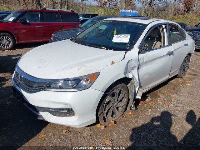 Photo 1 VIN: 1HGCR3F87GA012153 - HONDA ACCORD SEDAN 