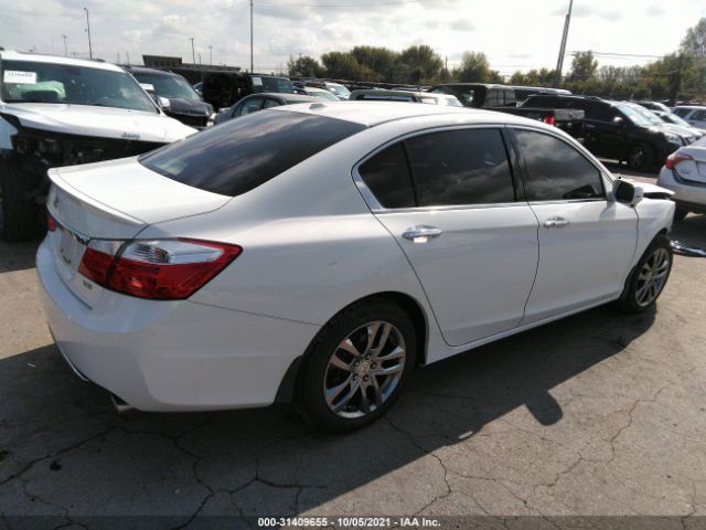 Photo 3 VIN: 1HGCR3F88DA026428 - HONDA ACCORD SDN 