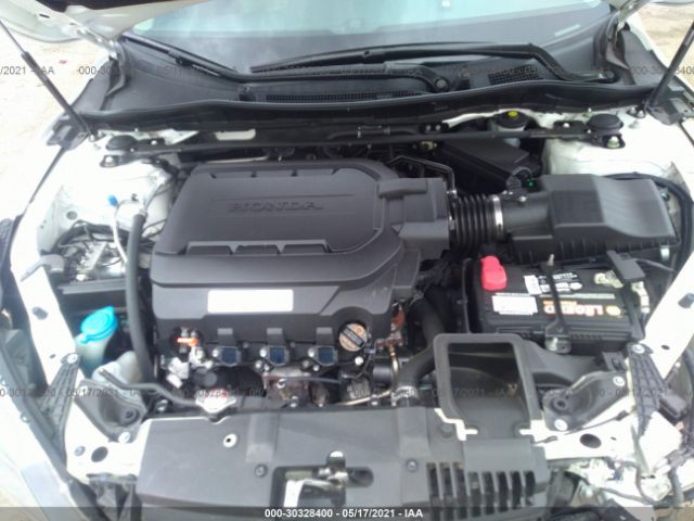 Photo 9 VIN: 1HGCR3F88DA029846 - HONDA ACCORD SDN 