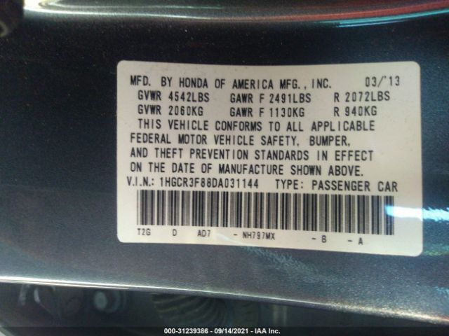 Photo 8 VIN: 1HGCR3F88DA031144 - HONDA ACCORD SDN 