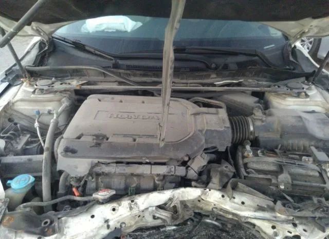 Photo 9 VIN: 1HGCR3F88DA040975 - HONDA ACCORD SDN 