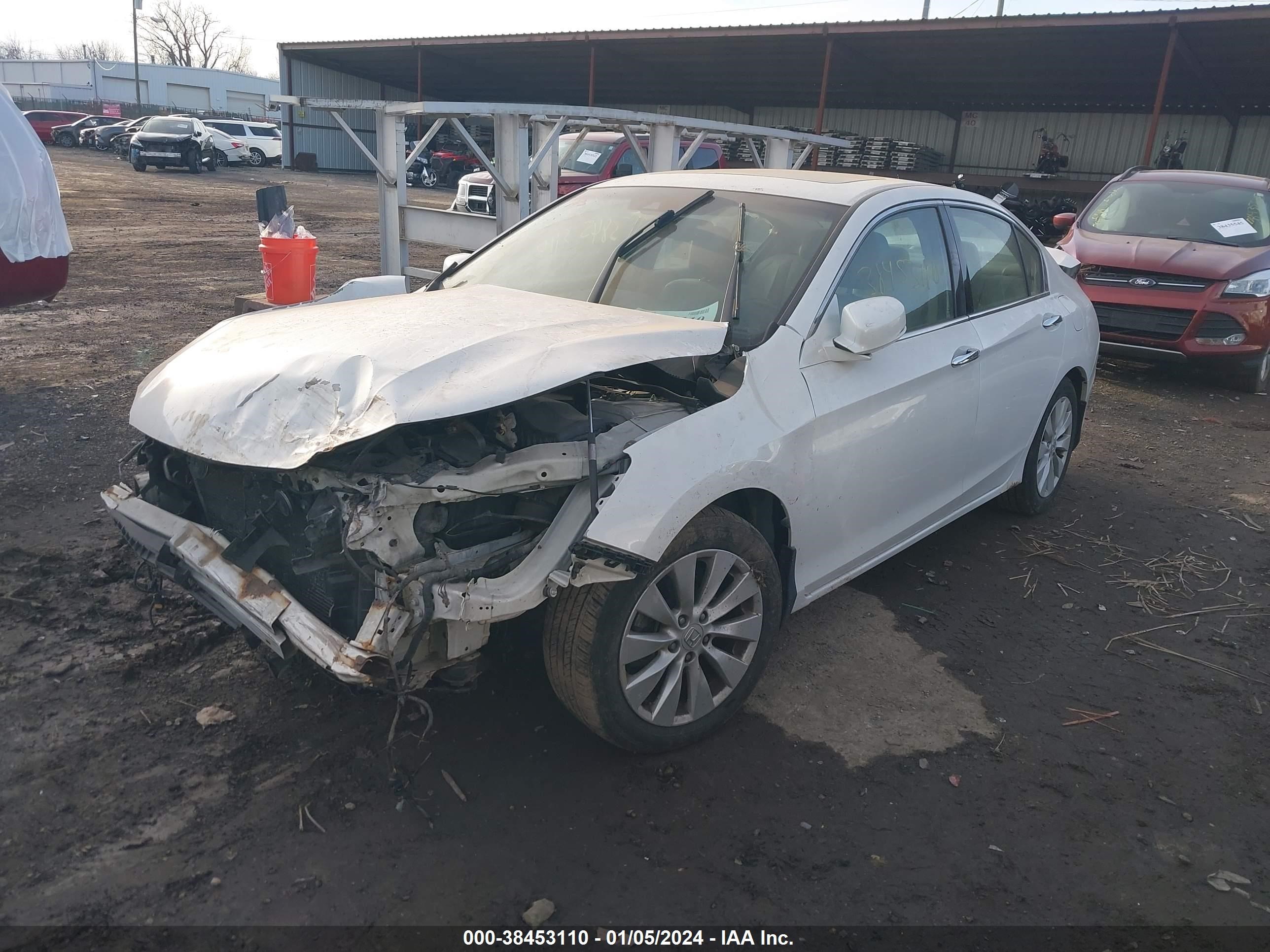 Photo 1 VIN: 1HGCR3F88DA043987 - HONDA ACCORD 