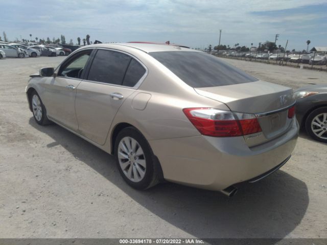 Photo 2 VIN: 1HGCR3F88FA005372 - HONDA ACCORD SEDAN 