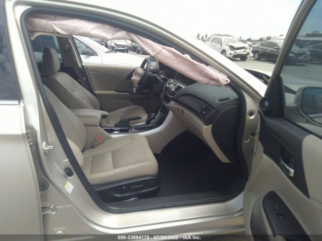 Photo 4 VIN: 1HGCR3F88FA005372 - HONDA ACCORD SEDAN 