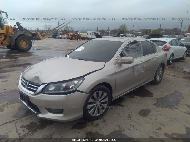 Photo 1 VIN: 1HGCR3F88FA006408 - HONDA ACCORD SEDAN 