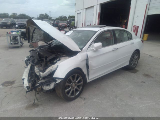 Photo 1 VIN: 1HGCR3F88FA018297 - HONDA ACCORD SEDAN 