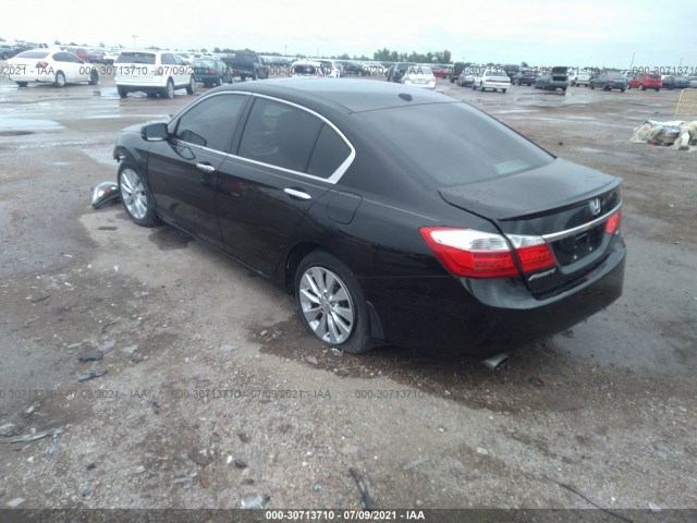 Photo 2 VIN: 1HGCR3F88FA029655 - HONDA ACCORD SEDAN 