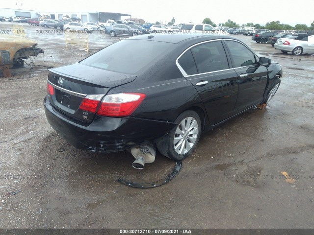 Photo 3 VIN: 1HGCR3F88FA029655 - HONDA ACCORD SEDAN 