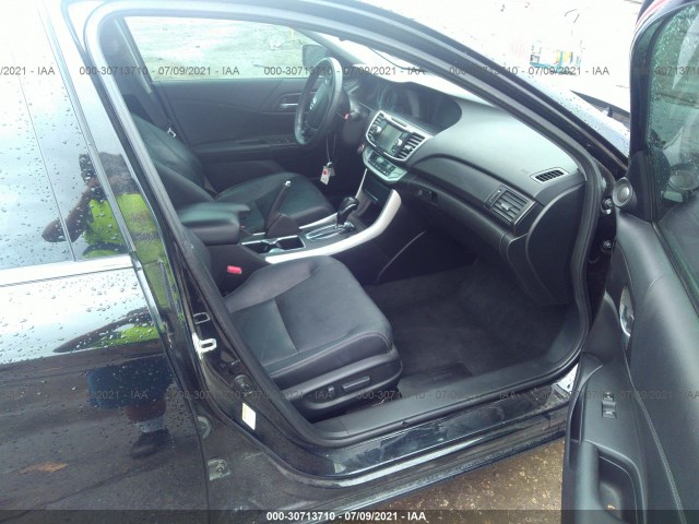 Photo 4 VIN: 1HGCR3F88FA029655 - HONDA ACCORD SEDAN 