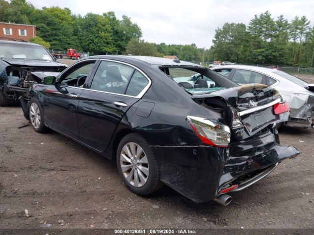 Photo 2 VIN: 1HGCR3F88FA037688 - HONDA ACCORD 