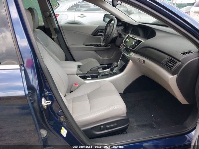 Photo 4 VIN: 1HGCR3F88FA038355 - HONDA ACCORD 