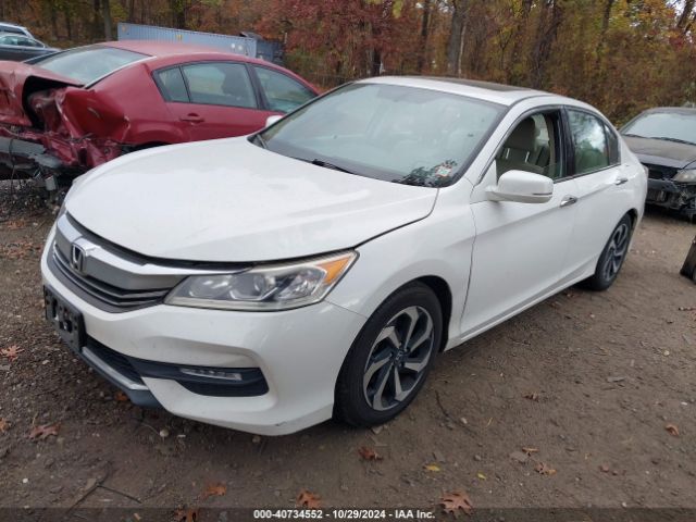 Photo 1 VIN: 1HGCR3F88GA000481 - HONDA ACCORD 