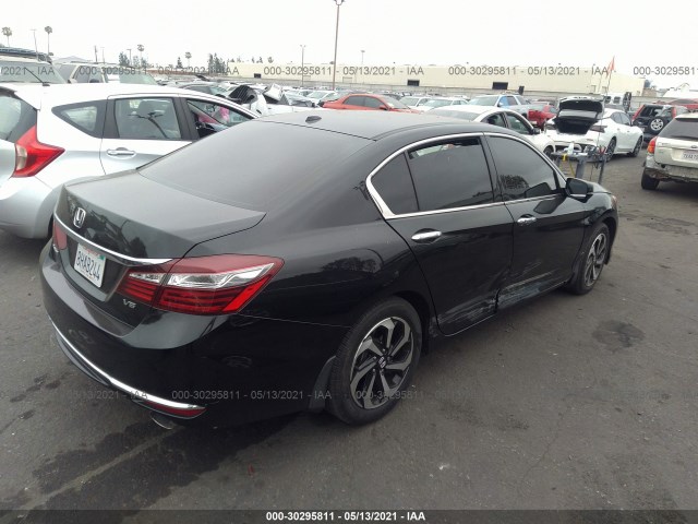 Photo 3 VIN: 1HGCR3F88HA022420 - HONDA ACCORD SEDAN 