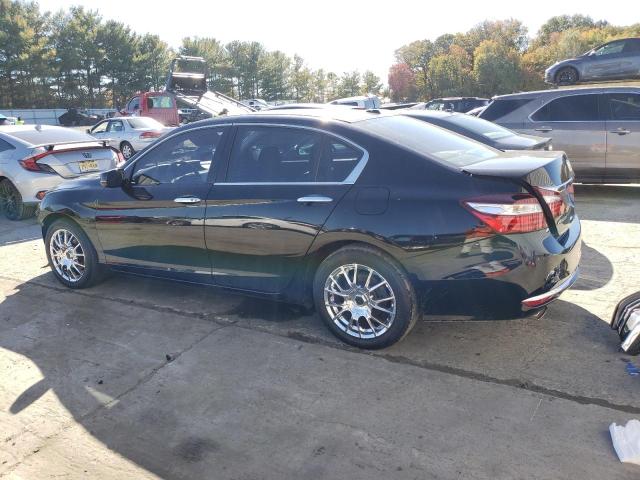 Photo 1 VIN: 1HGCR3F88HA023048 - HONDA ACCORD 