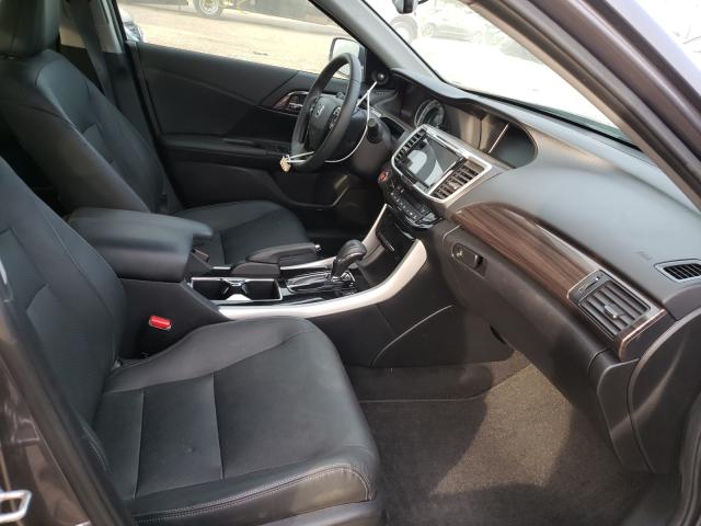 Photo 4 VIN: 1HGCR3F88HA032512 - HONDA ACCORD SEDAN 