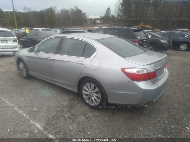 Photo 2 VIN: 1HGCR3F89DA000582 - HONDA ACCORD SDN 