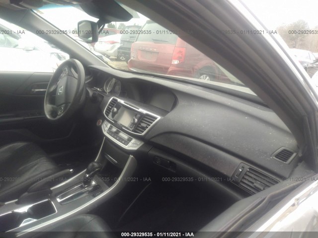 Photo 4 VIN: 1HGCR3F89DA000582 - HONDA ACCORD SDN 