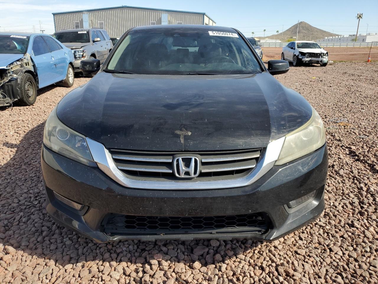 Photo 4 VIN: 1HGCR3F89DA025563 - HONDA ACCORD 